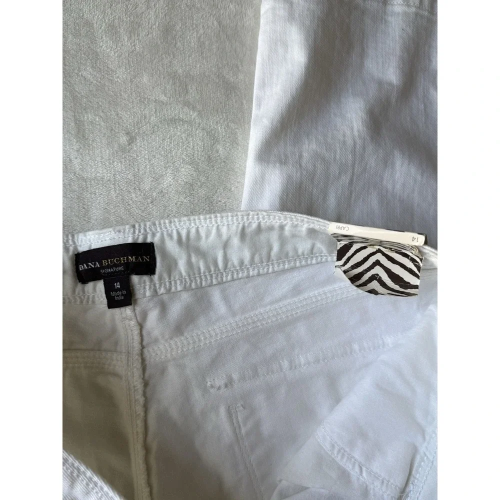 NWT Dana Buchman‎ Pants Signature Women's White Cropped Capri Pants Size 14